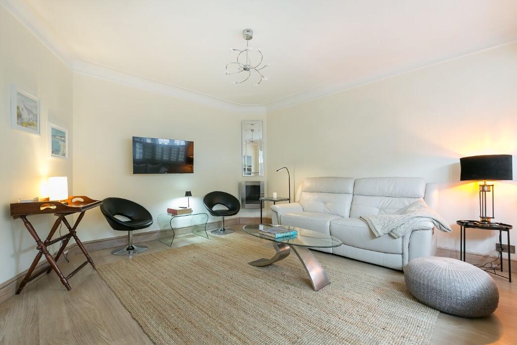 Main image of property: Hampstead Gardens, London, NW11