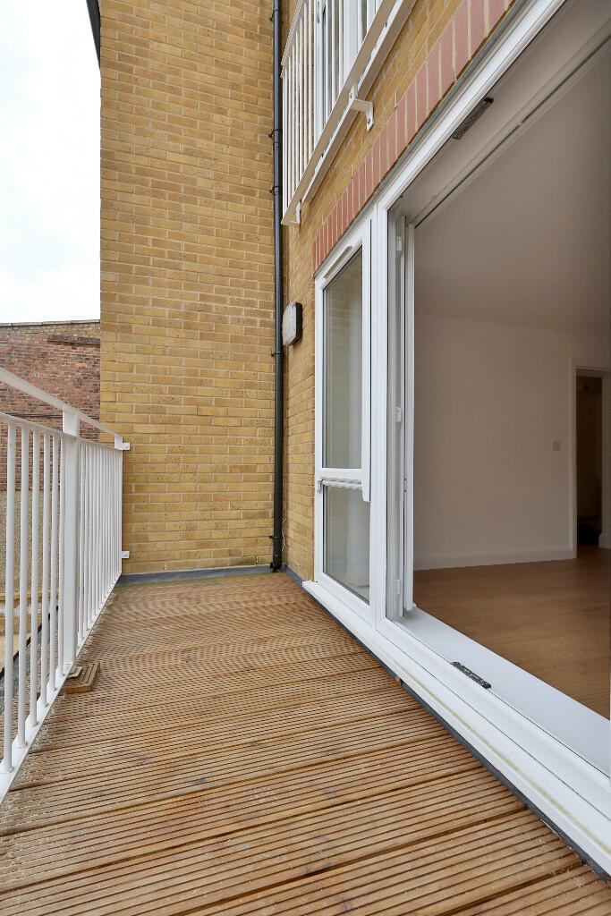 Main image of property: Poplar High Street, London, E14