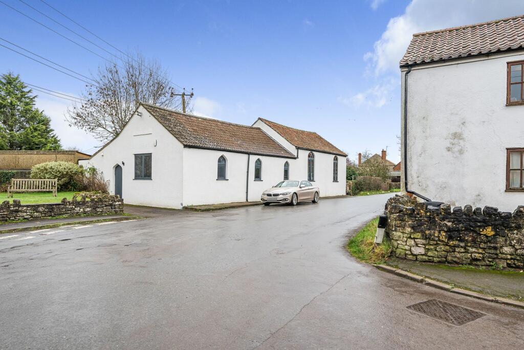 5 bedroom detached house for sale in Chapel Road, OldburyOnSevern, BS35