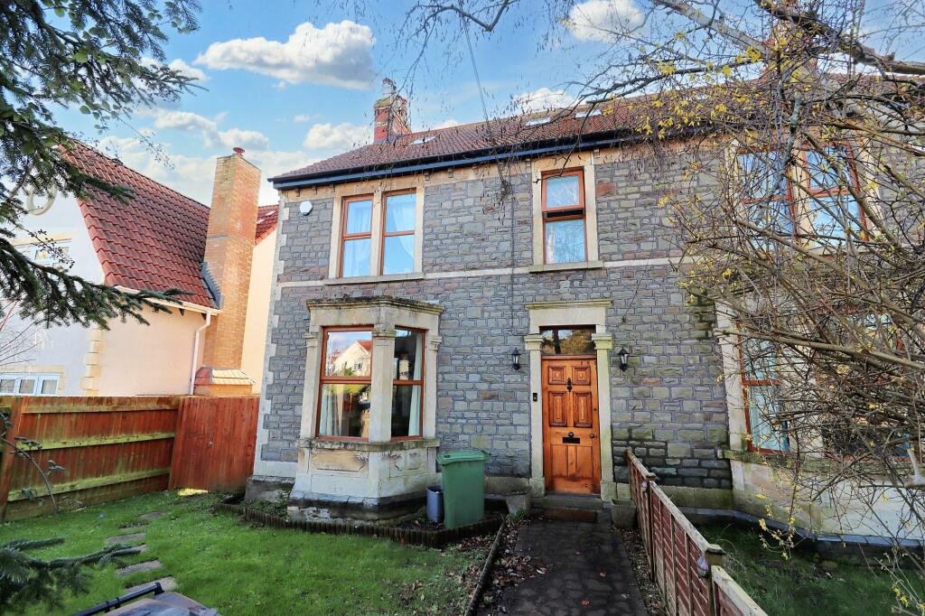 3 bedroom semidetached house for sale in Main Road, Easter Compton, BS35