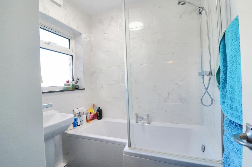 Additional property image - Tyndale View, Thornbury, BS35