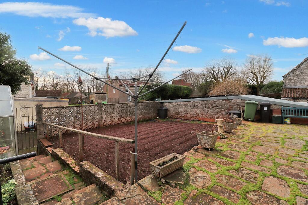 Additional property image - The Inner Down, Old Down, BS32