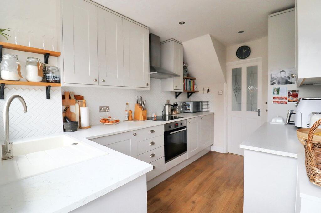 Additional property image - Wharfedale, Thornbury, BS35