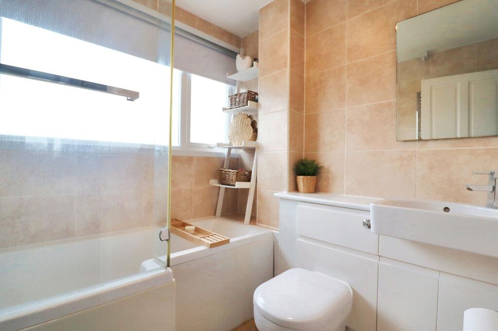 Additional property image - Wharfedale, Thornbury, BS35