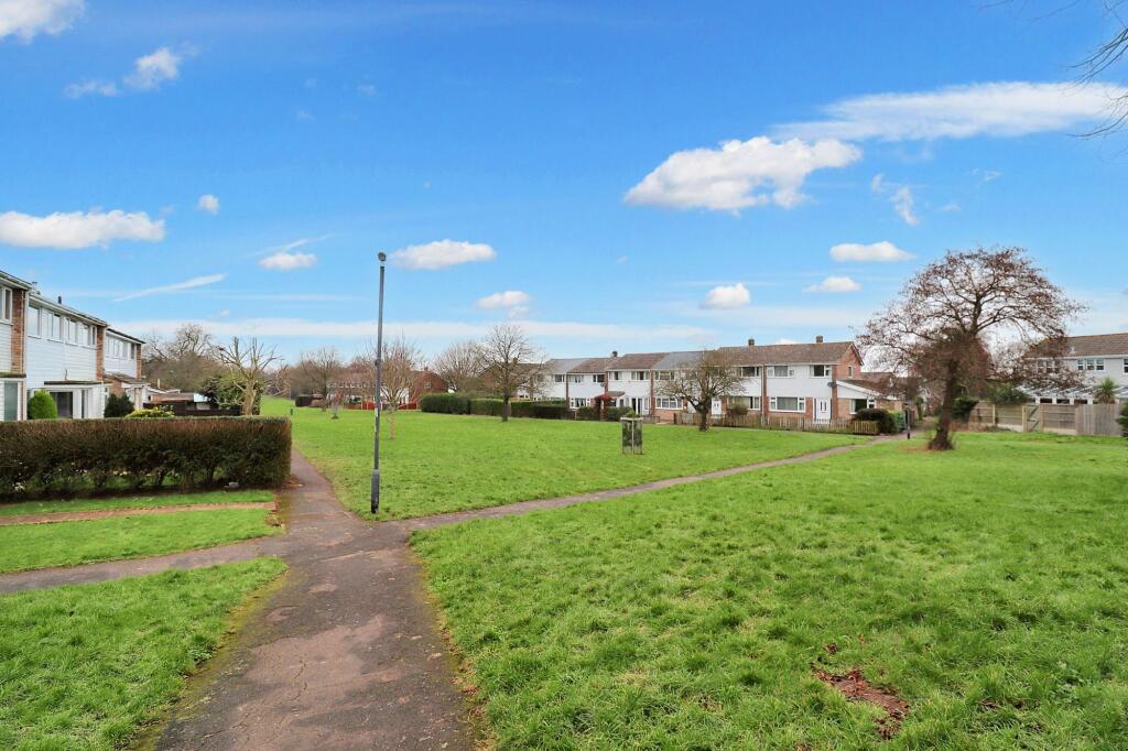 Additional property image - Wharfedale, Thornbury, BS35