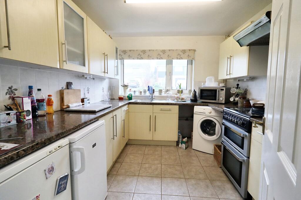 Additional property image - Shannon Court, Thornbury, BS35