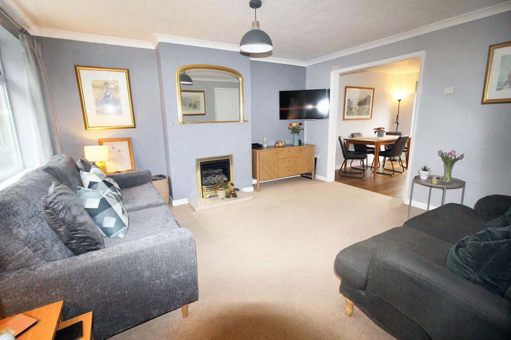 Additional property image - Rosslyn Way, Thornbury, BS35