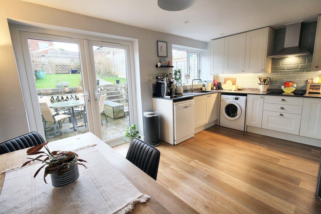 Additional property image - Rosslyn Way, Thornbury, BS35