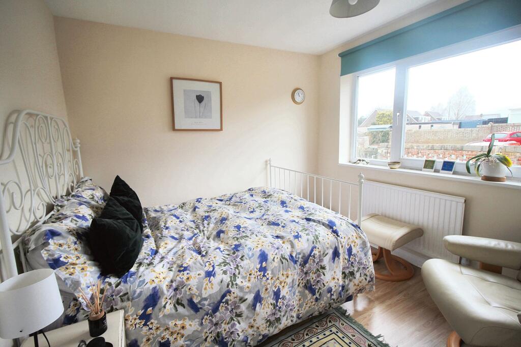 Additional property image - Rosslyn Way, Thornbury, BS35