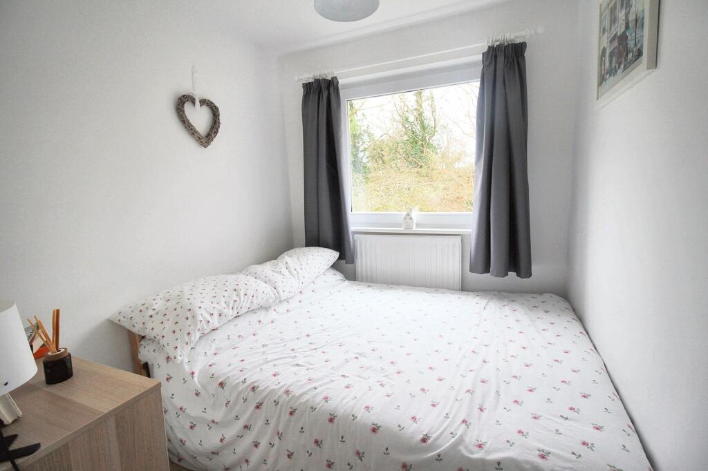 Additional property image - Rosslyn Way, Thornbury, BS35