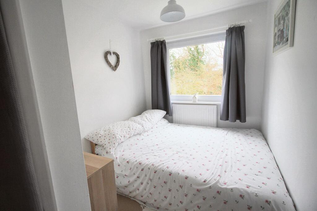 Additional property image - Rosslyn Way, Thornbury, BS35