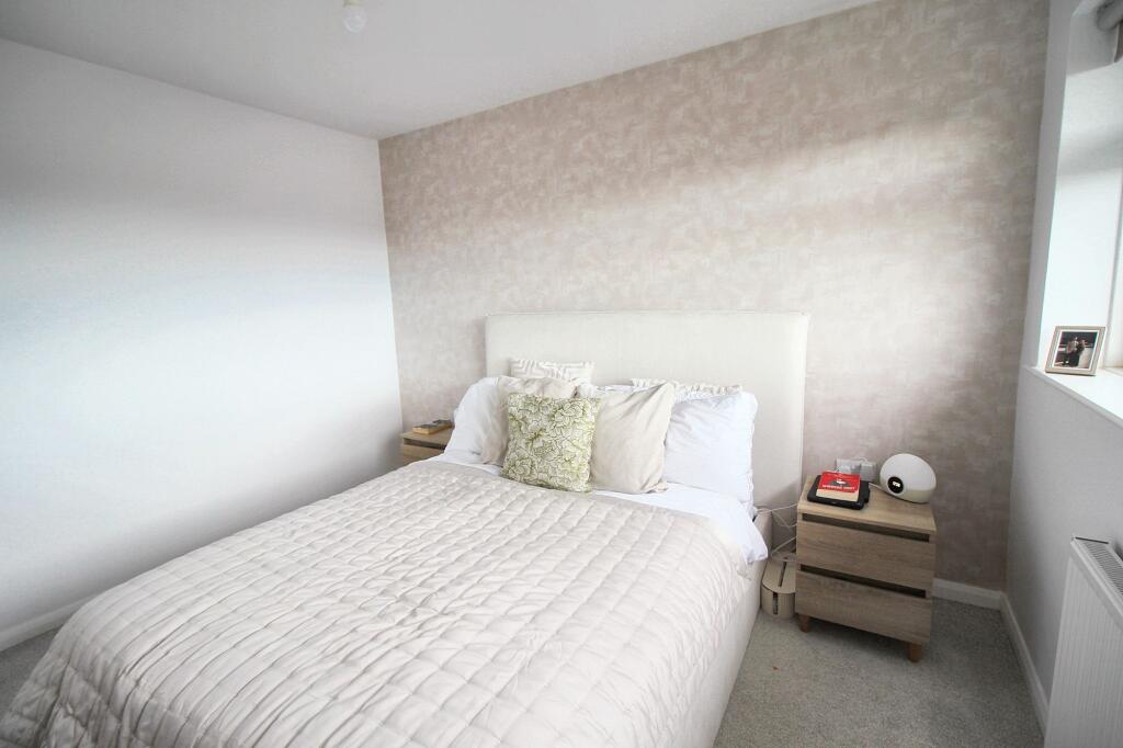 Additional property image - Charles Close, Thornbury, BS35
