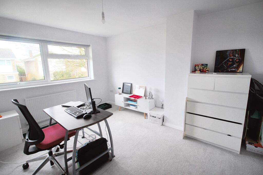 Additional property image - Charles Close, Thornbury, BS35