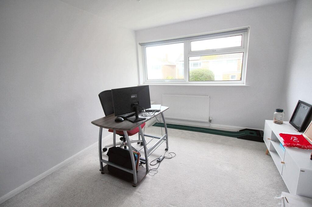 Additional property image - Charles Close, Thornbury, BS35