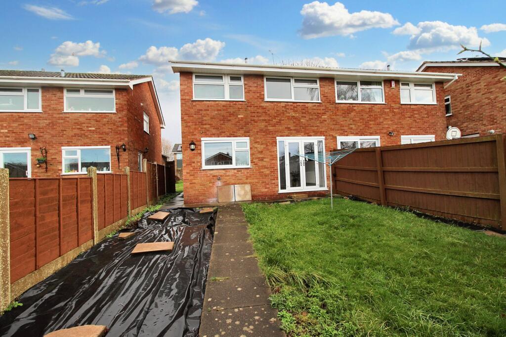 Additional property image - Charles Close, Thornbury, BS35