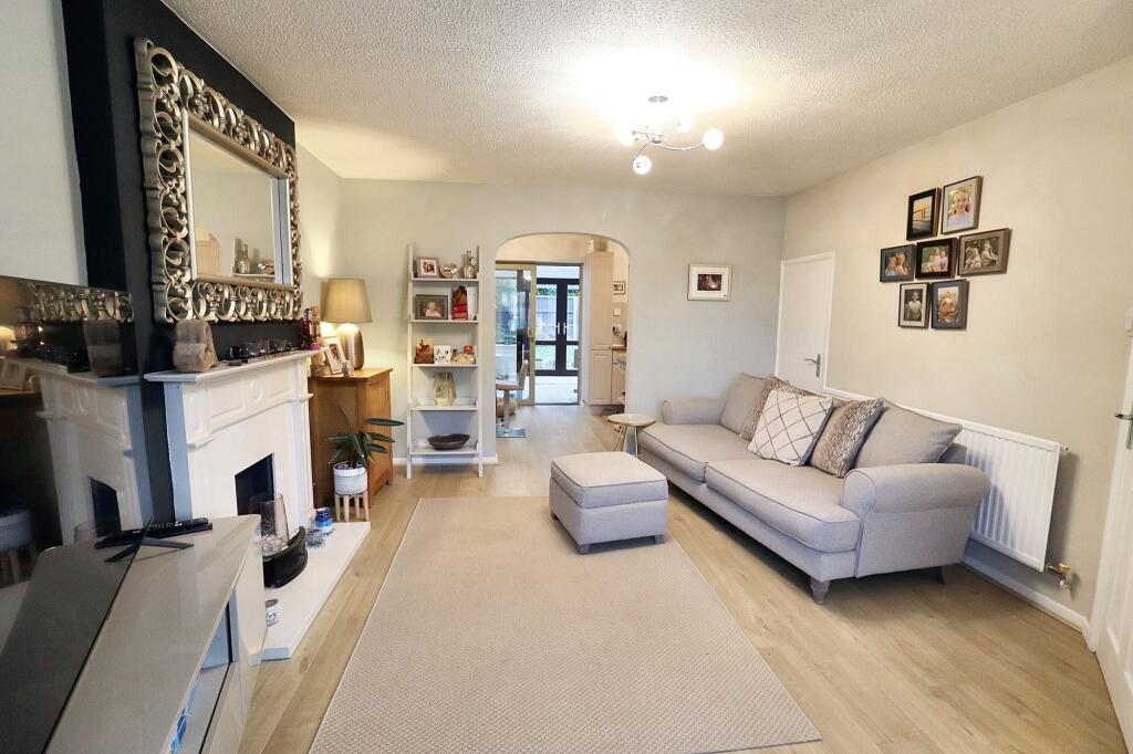 Additional property image - Lavender Close, Thornbury, BS35