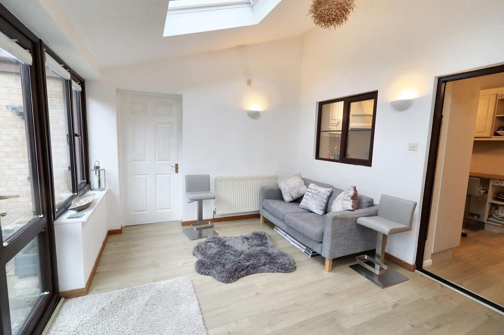 Additional property image - Lavender Close, Thornbury, BS35