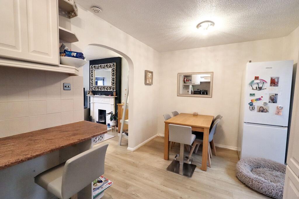 Additional property image - Lavender Close, Thornbury, BS35