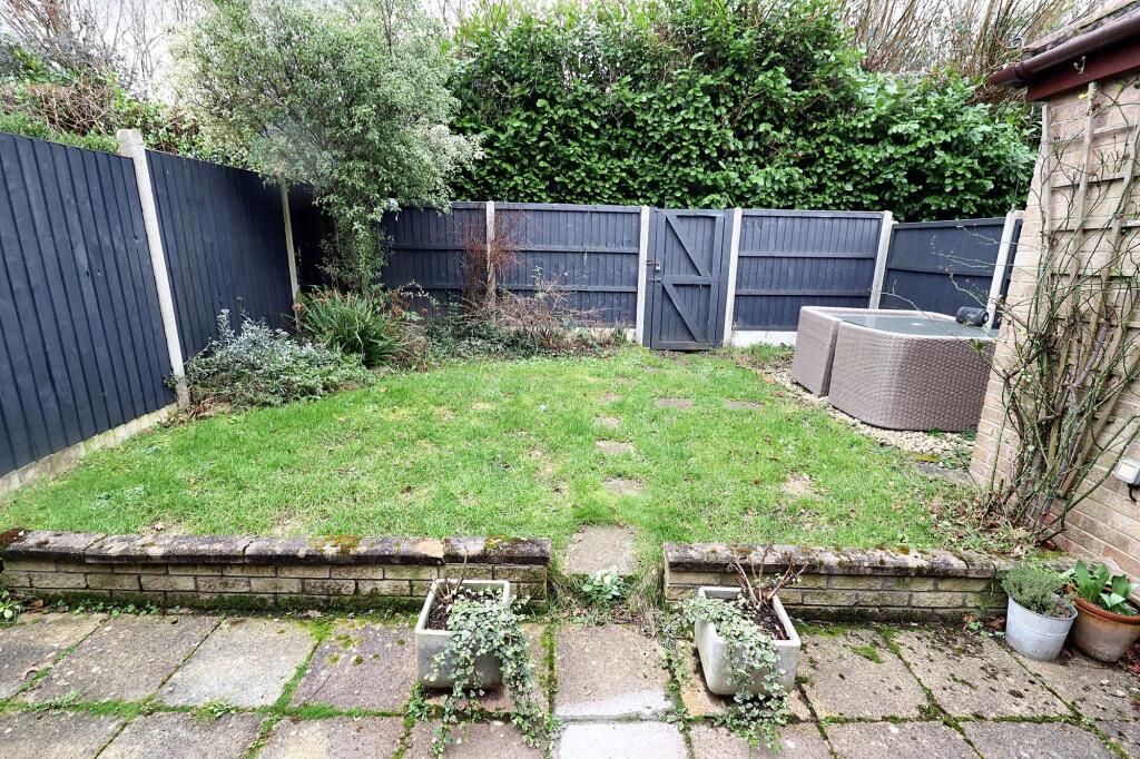 Additional property image - Lavender Close, Thornbury, BS35