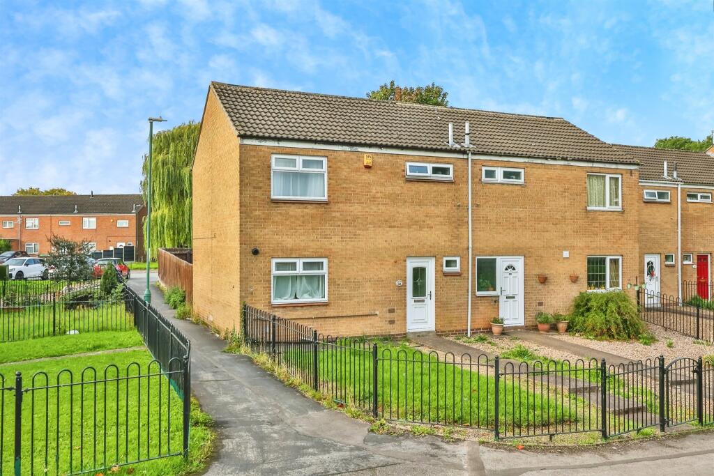 Main image of property: Spindle Gardens, Nottingham