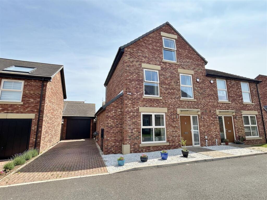 Main image of property: Holly Grove, Thorpe Willoughby