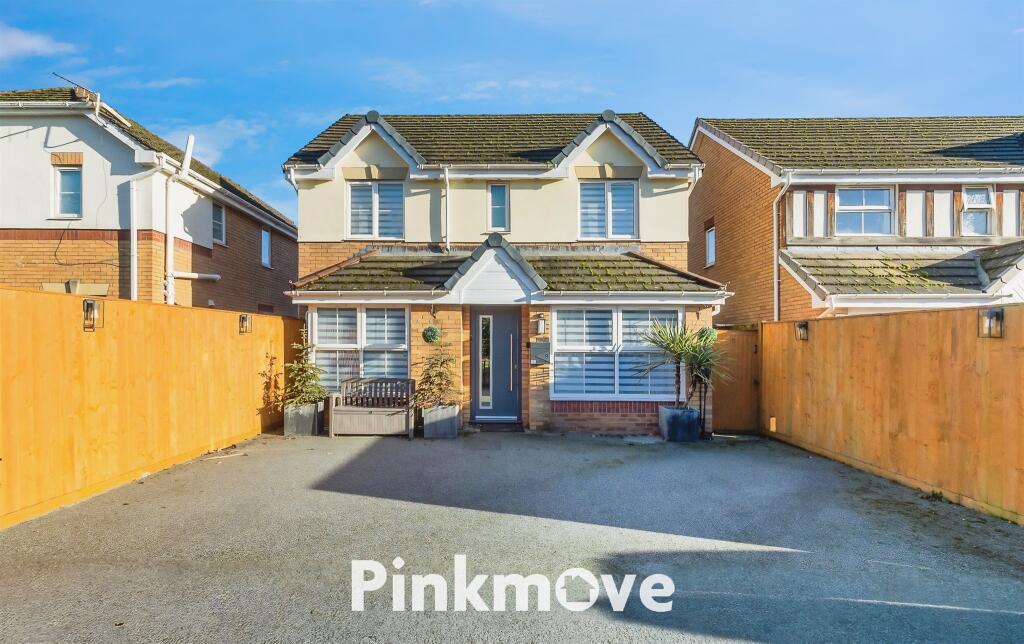 Main image of property: Cedar Wood Close, Rogerstone, Newport