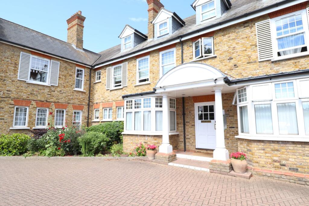 Main image of property: Hockley Road, Rayleigh, SS6