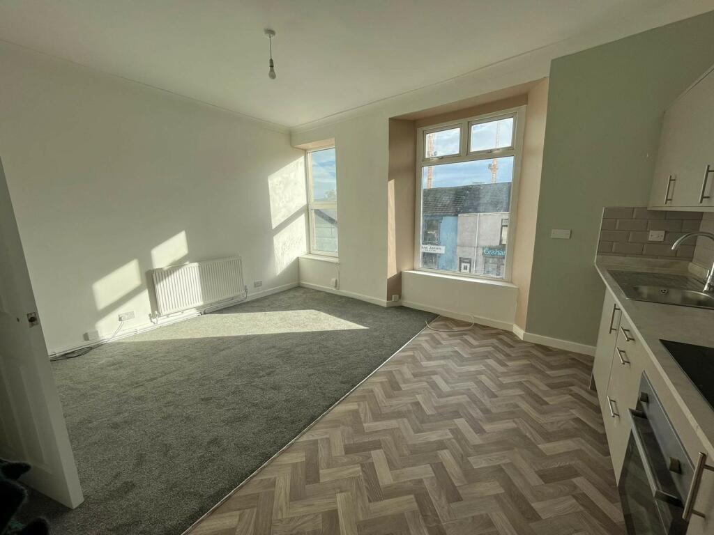 2 bedroom apartment for rent in Mansel Street, SWANSEA, SA1