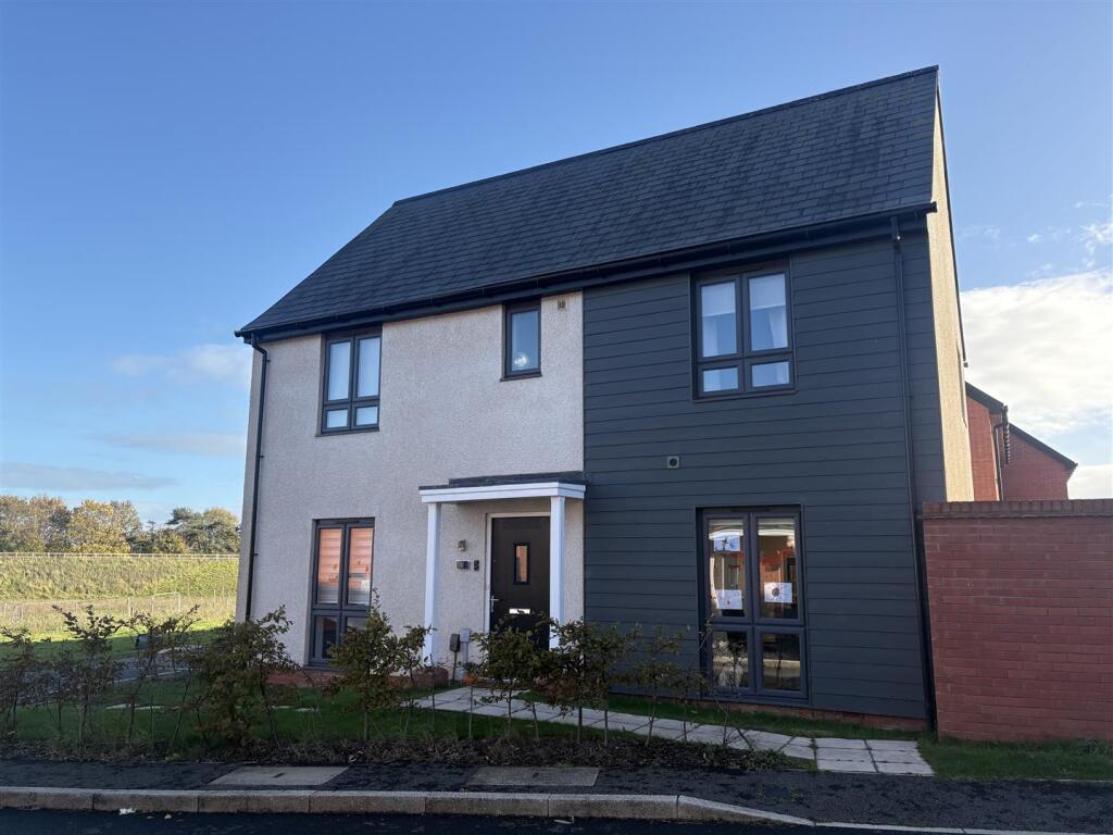 Main image of property: Lower Coppice, Exeter