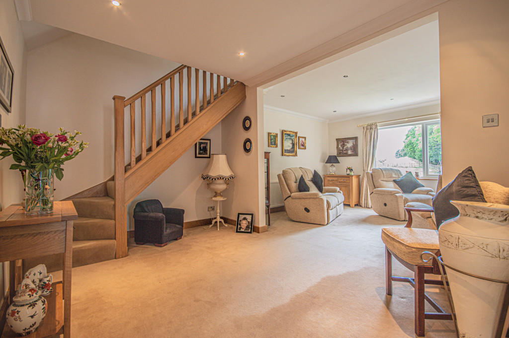 7 bedroom detached house for sale in Huddersfield Road, Haigh, Barnsley