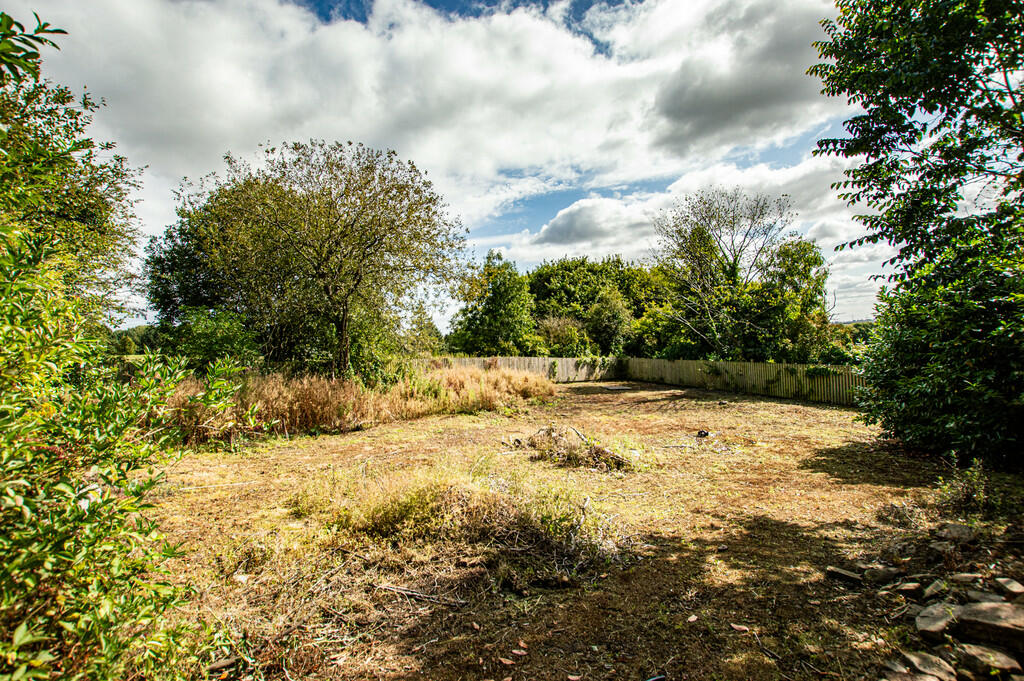 Additional property image - Park House Road, Low Moor, West Yorkshire