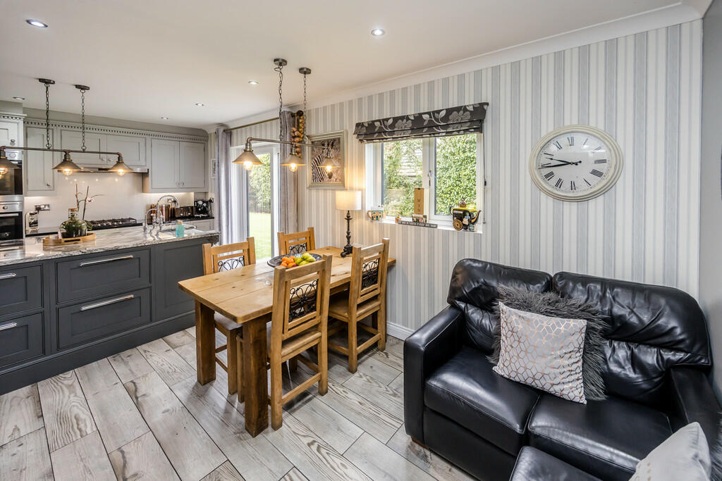 Additional property image - Jonscroft, Queensbury