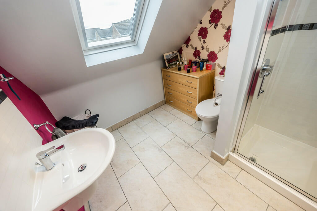 Additional property image - Jonscroft, Queensbury