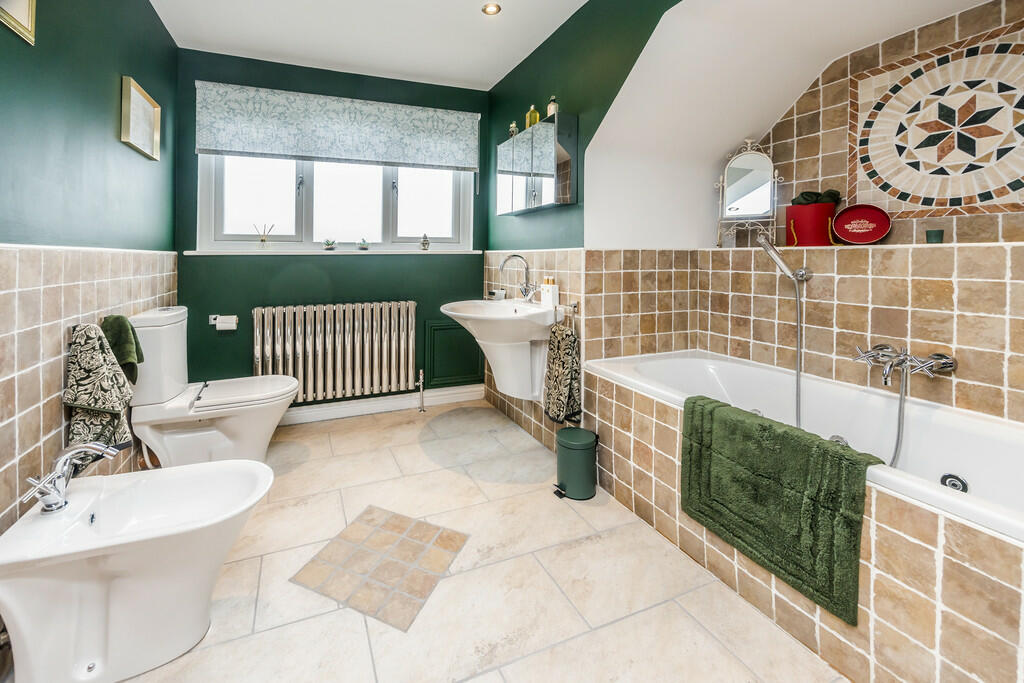 Additional property image - Jonscroft, Queensbury