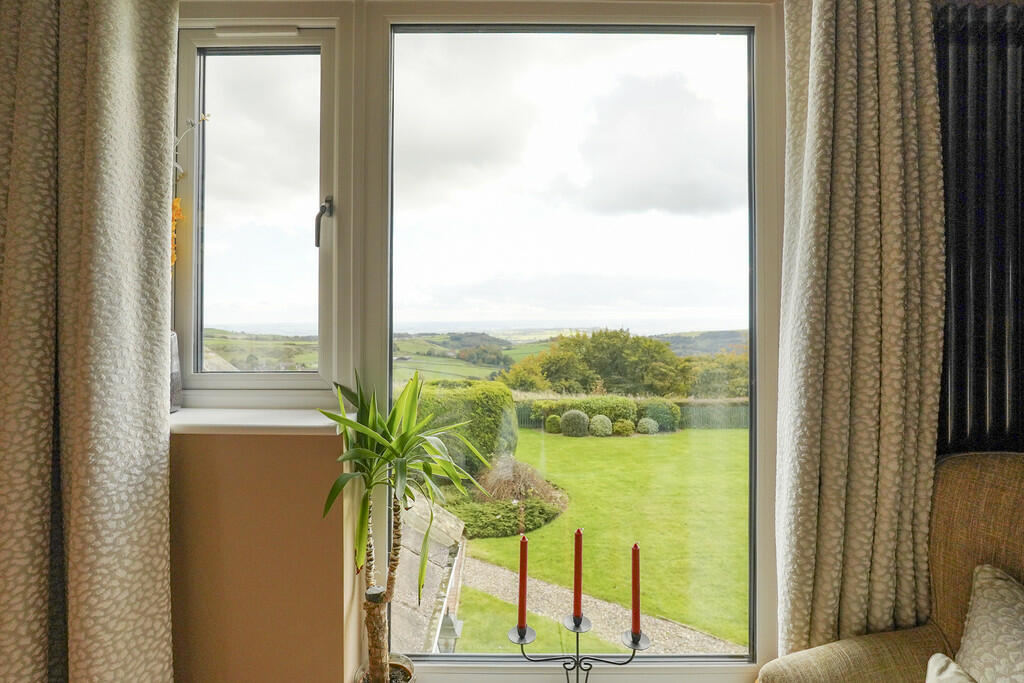 Additional property image - Jonscroft, Queensbury