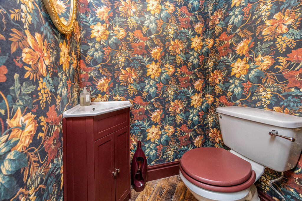 Additional property image - Whitechapel Road, Cleckheaton