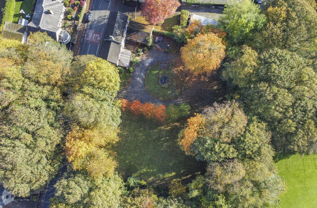 Additional property image - Whitechapel Road, Cleckheaton