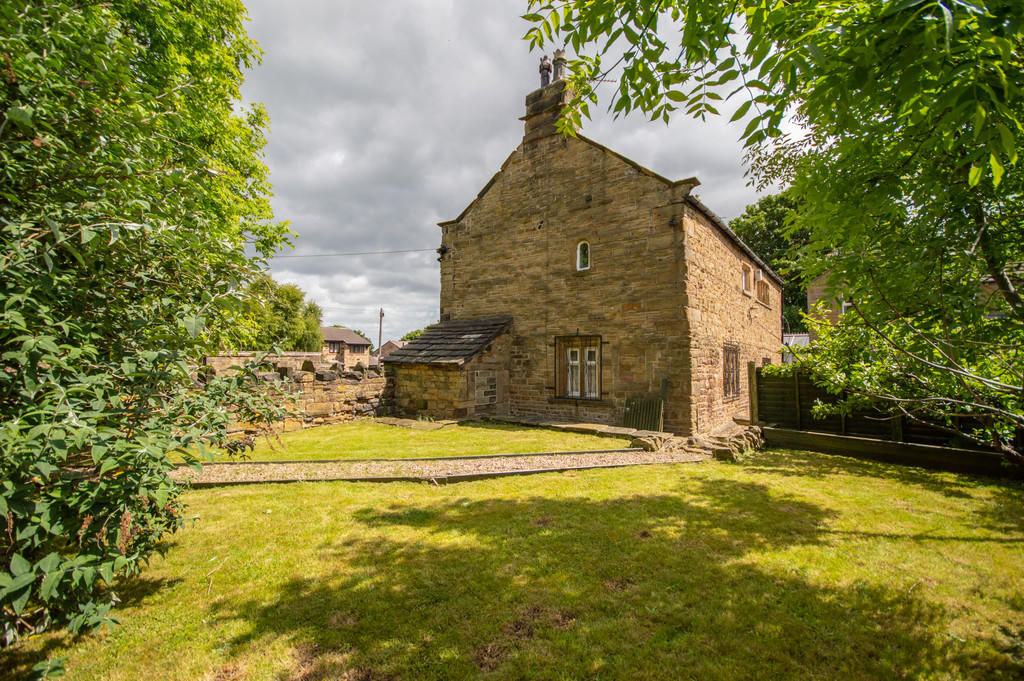 2 bedroom detached house for sale in Combs Hall, Combs Road, Thornhill