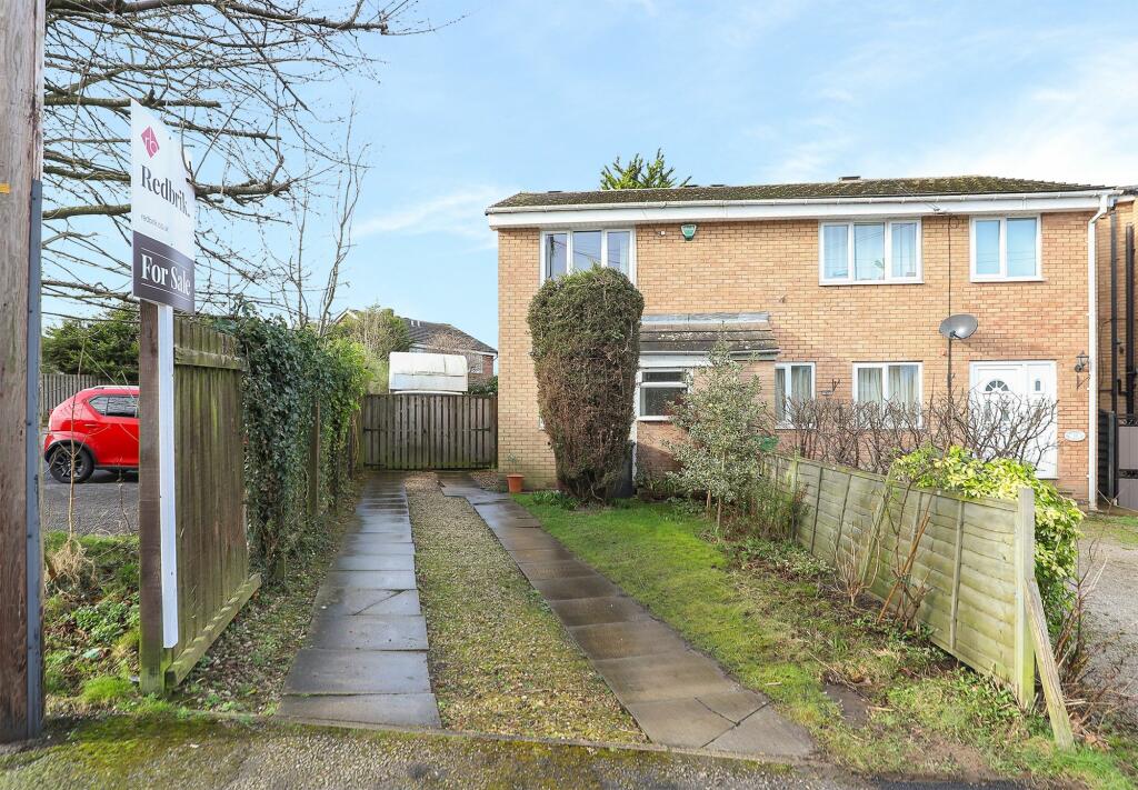 2 bedroom semidetached house for sale in Kestrel Drive, Eckington, S21