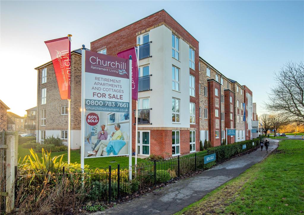2 bedroom apartment for sale in Normandy Drive, Yate, Bristol
