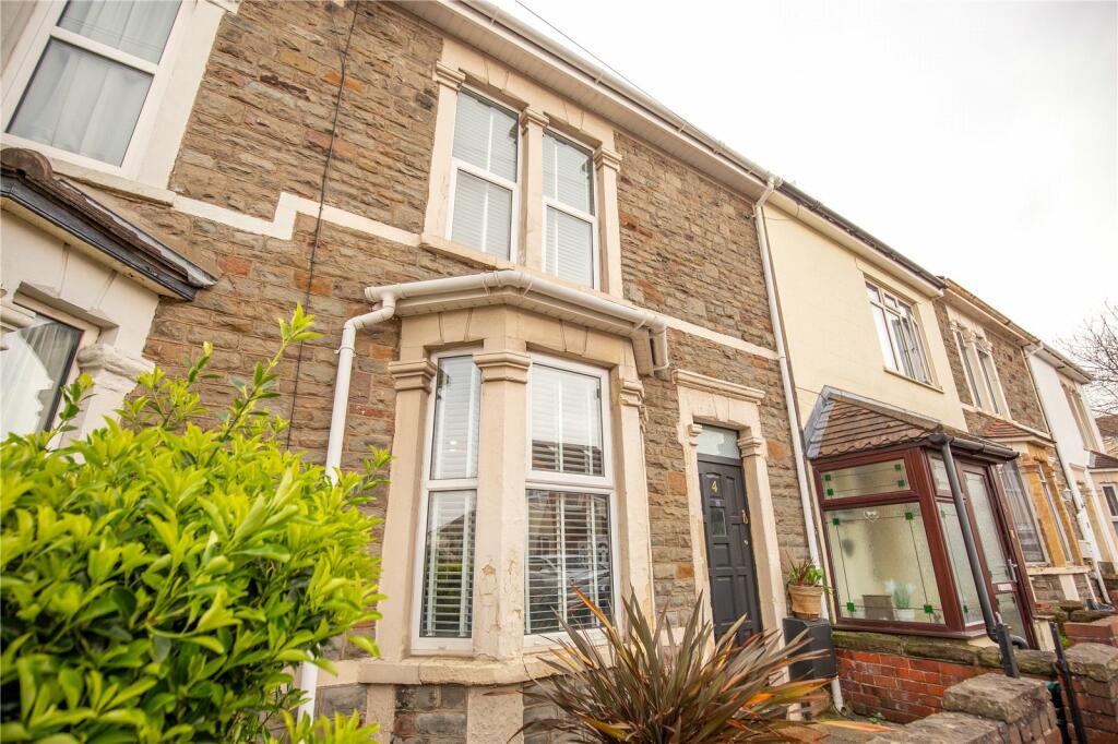 2 bedroom terraced house for sale in Heathcote Road, Staple Hill ...