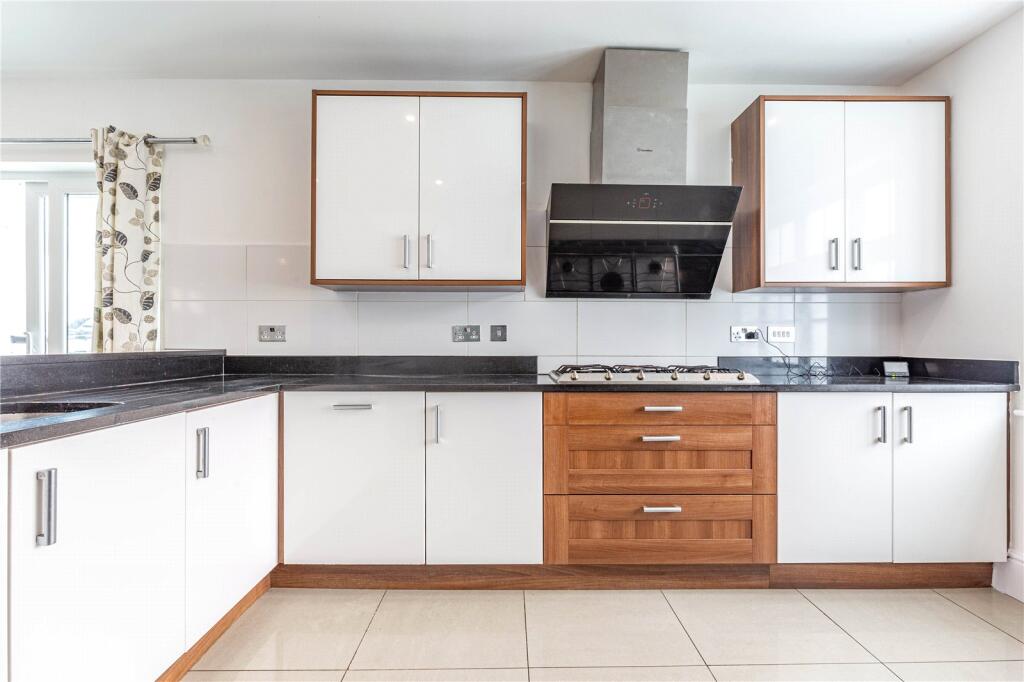 Additional property image - Lockleys Way, Cheswick Village, Bristol, BS16