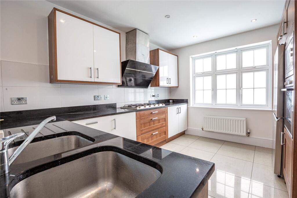 Additional property image - Lockleys Way, Cheswick Village, Bristol, BS16