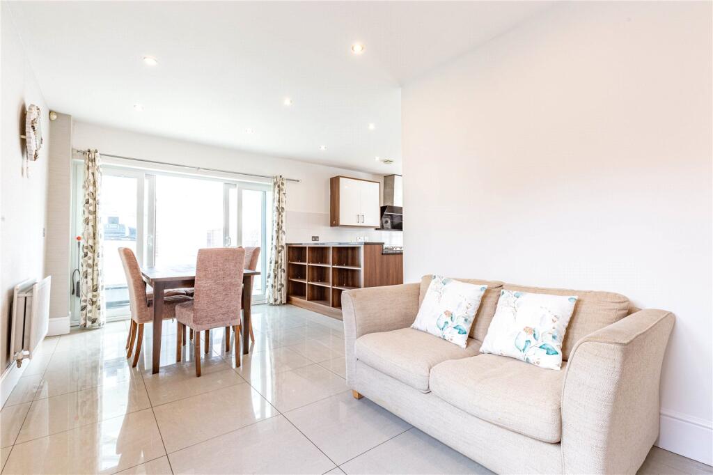Additional property image - Lockleys Way, Cheswick Village, Bristol, BS16