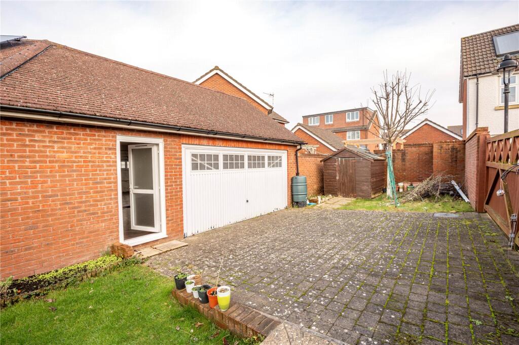 Additional property image - Lockleys Way, Cheswick Village, Bristol, BS16