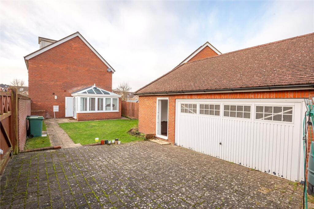 Additional property image - Lockleys Way, Cheswick Village, Bristol, BS16