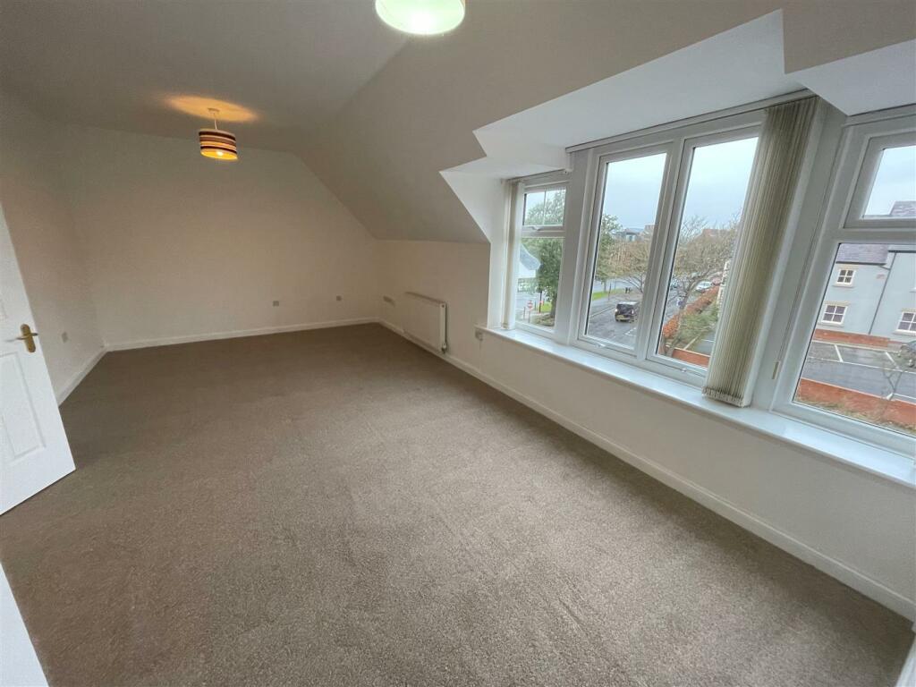 Additional property image - Monument Court, Durham