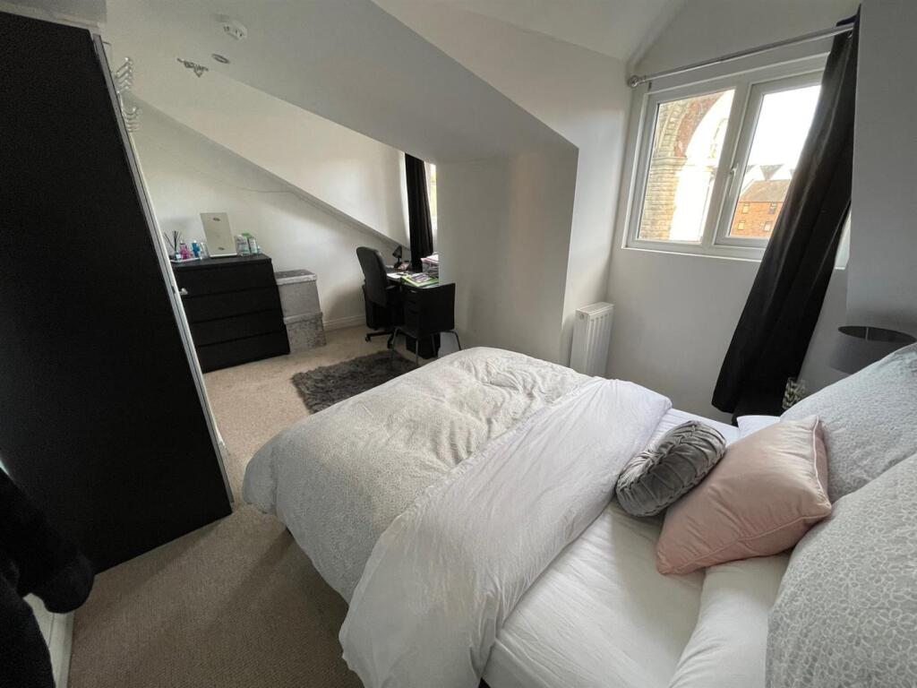 Additional property image - Sutton Street, Durham City