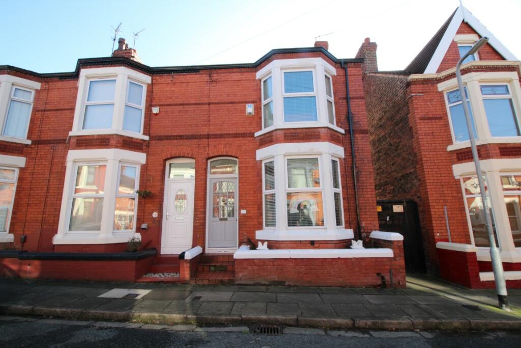 3 bedroom end of terrace house for rent in Lucan Road, Aigburth, L17