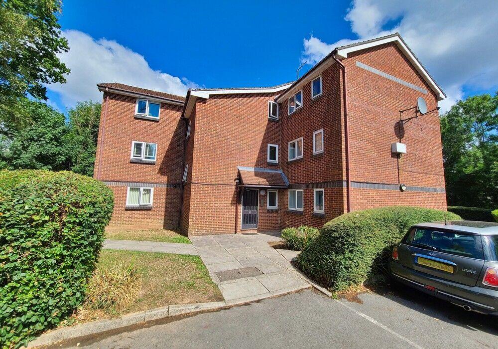 Main image of property: Cowley Close, Southampton, SO16 9WD
